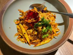 敲糖棒棒鸡-辛香汇·现炒川菜(淮海路百盛店)