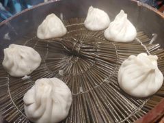 -馋三尺蟹粉小笼(人民广场店)