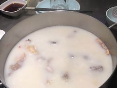 -捞王锅物料理(上海世茂广场店)