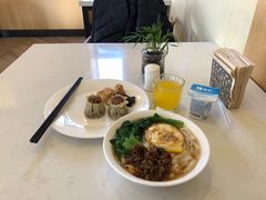-长沙省政府地铁站亚朵酒店