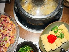 -芸山季·云南山珍菌火锅(人民广场来福士店)