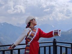 -香格里拉大峡谷巴拉格宗国家级风景名胜区丽江中旅旅游质量服务点