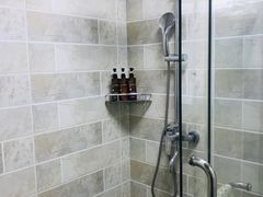 -雅夫酒店(西安市图书馆地铁站店)