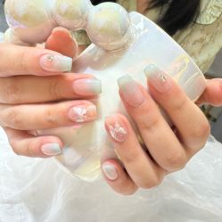 -爱纶美·美甲美睫半永久