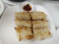 煎萝卜糕（半打）-惠爱餐厅