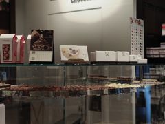 -Laderach 莱德拉(上海环贸iapm店)