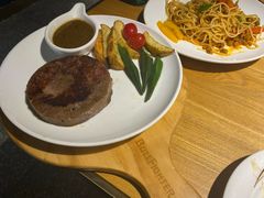 -斗牛士牛排(南京东路店)