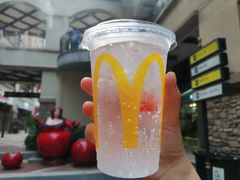 -麦当劳(世界城广场店)