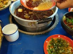 -马路边边串串香(双井直营店)