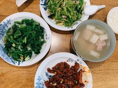 -优护优家Ucare月嫂育儿嫂陪伴师(静安店)
