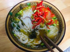 酸菜鸡丝粉-保宁粉馆(新村路店)