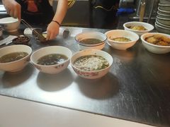 -矮子粉店1985·长沙米粉(湘春路店)