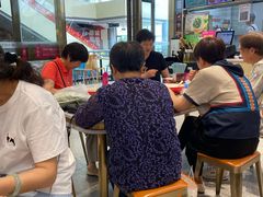-小杨生煎(金山百联购物中心3楼店)