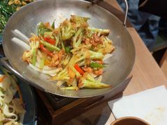 -耶里夏丽·新疆菜·28年喀什老馆(田林东路店)