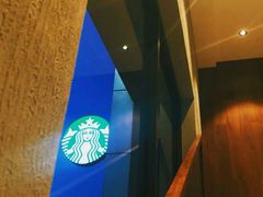 -星巴克臻选(周浦万达店)