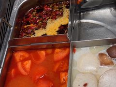 -海底捞火锅(金山百联店)