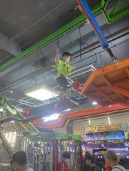 点击看大图 -嗨翻Hi-Fun竞技主题乐园·蹦床团建生日聚会(五棵松华熙店)
