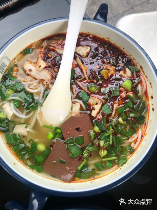 黔派·虾子羊肉粉·小吃(佳宁娜广场店)图片