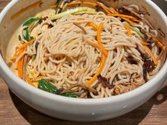 鸡丝凉米线-云海肴云南菜(浦江欢乐颂店)