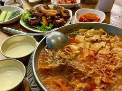 -喇喇排骨火锅·传统韩式脊骨汤(望京西园总店)