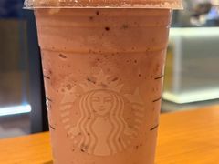 -星巴克(上海虹桥新天地二店)