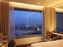 -阿瓦尼河滨曼谷酒店