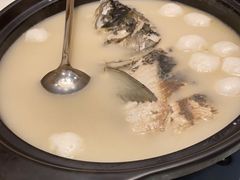 花亭湖有机鱼头汤-香山湖家家宴(中山陵店)