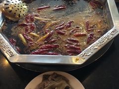 -九尺赵老四鲜鹅肠火锅