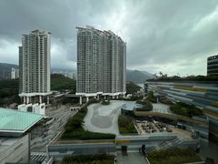 -东荟城名店仓