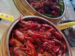 -云晓光头烧烤吧(川沙绿地店)