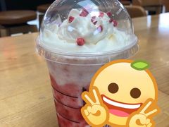 草莓酸奶星冰乐-星巴克(广州中华广场B1层店)