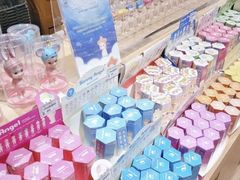 -九木杂物社(江宁金鹰广场店)