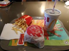 -麦当劳(江湾镇店)