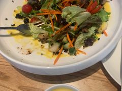 脆香雞肉考伯色拉-element(皇庭店)
