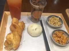 -头壹号 大油条·老长沙盖码饭(清河店)