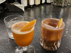 -毛毛虫酒吧