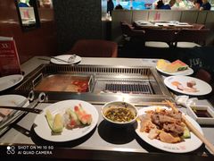 -蓉城四海黑牛烤肉海鲜自助餐厅(宜兴宝龙店)