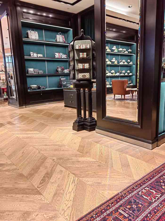 gucci(厦门万象城店)-"#响应号召 带动消费# 这款是sylvi.