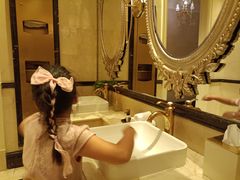 -大堂吧·下午茶·特调鸡尾酒(大连一方城堡豪华精选酒店)