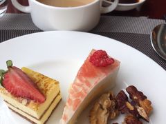 -东西风牛排馆周末烧烤自助(首都机场希尔顿店)