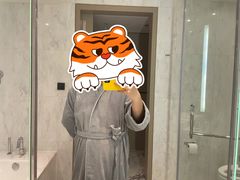 -上海漕河泾万丽酒店