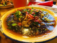 -拈签一笑黄牛肉辣卤串串
