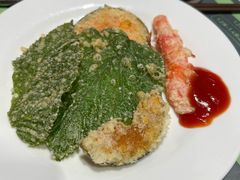 -金马门国际美食百汇(珞喻路店)