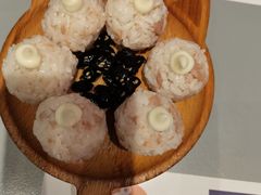 金枪鱼手握饭团-chicken plus韩国炸鸡(城阳店)