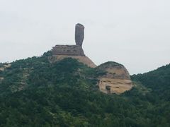 -磬锤峰森林公园