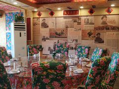 包厢-闯关东东北农家菜(崂山石老人店)