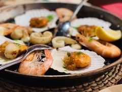 传统西班牙墨鱼汁海鲜饭-BROWNSTONE布朗石西班牙餐厅(深圳湾店)