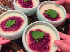 红豆豆花布丁-鸿章小馆·现煲合肥菜(无锡滨湖万达店)