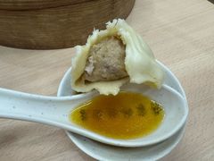 蟹黄汤包的馅料-蒋家桥饺面店(广陵路店)