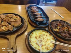 -老东镇啤酒屋海鲜加工·蒸汽海鲜·海鲜烧烤(台东店)